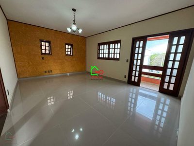 Casa, 3 quartos, 195 m² - Foto 1