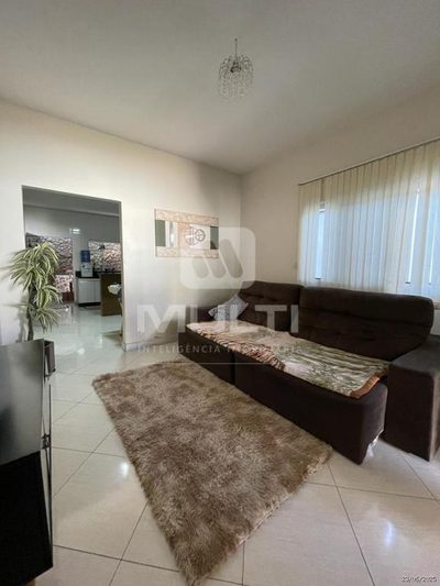 Casa, 3 quartos, 180 m² - Foto 2