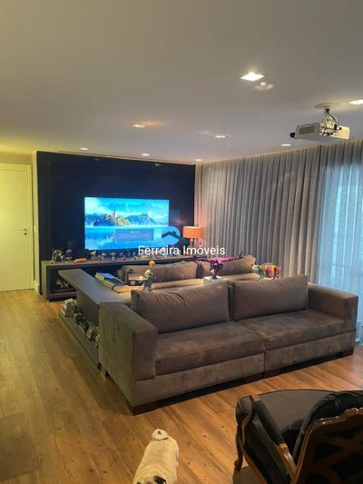 Apartamento, 3 quartos, 147 m² - Foto 1