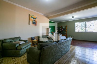 Casa, 3 quartos, 300 m² - Foto 2