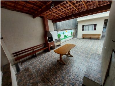 Sobrado, 8 quartos, 124 m² - Foto 1
