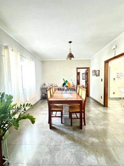 Casa, 3 quartos, 195 m² - Foto 2