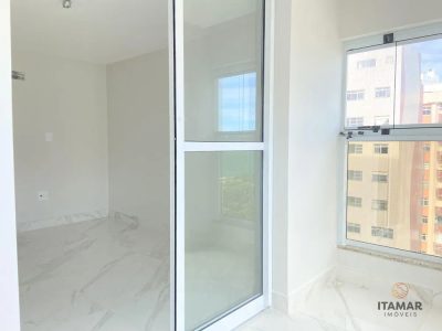 Apartamento, 2 quartos, 72 m² - Foto 2