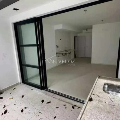 Apartamento, 1 quarto, 27 m² - Foto 2