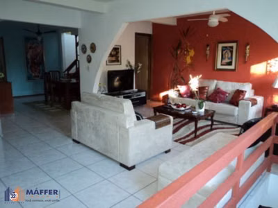 Casa, 3 quartos, 450 m² - Foto 1