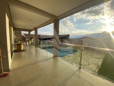 Casa, 3 quartos, 241 m² - Foto 2
