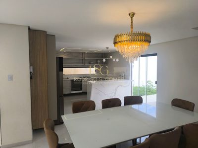 Casa, 3 quartos, 260 m² - Foto 1