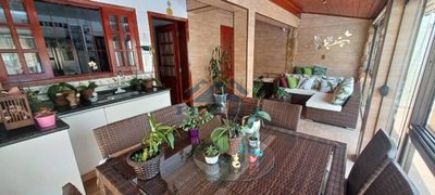 Casa, 3 quartos, 209 m² - Foto 1
