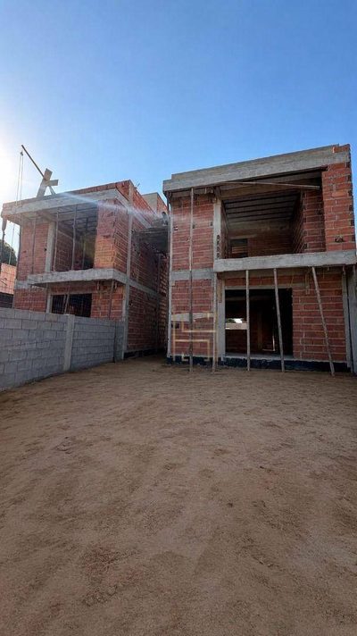 Casa, 3 quartos, 85 m² - Foto 1