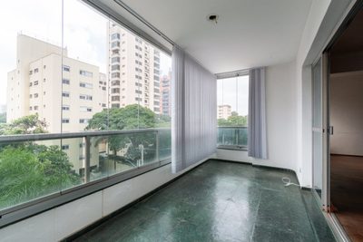 Apartamento, 4 quartos, 196 m² - Foto 1