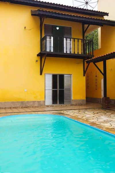 Casa, 5 quartos, 374 m² - Foto 1