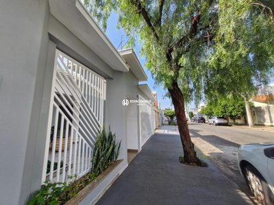 Casa, 4 quartos, 200 m² - Foto 4