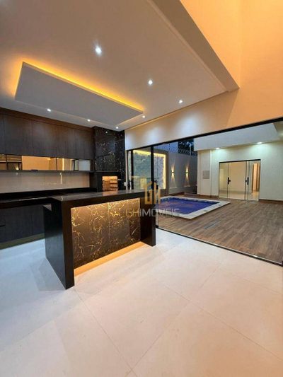 Casa, 4 quartos, 200 m² - Foto 1