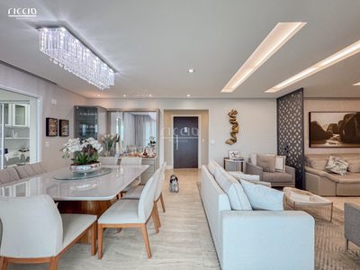 Apartamento, 4 quartos, 233 m² - Foto 1