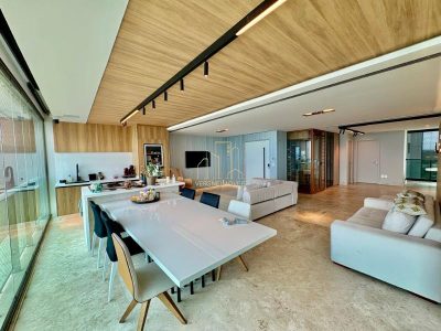 Apartamento, 3 quartos, 242 m² - Foto 2