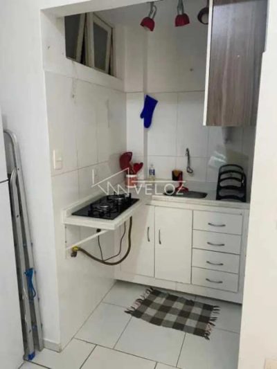Apartamento, 1 quarto, 27 m² - Foto 2