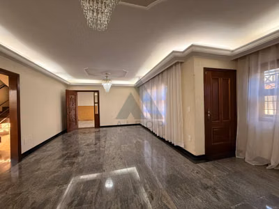 Casa, 4 quartos - Foto 1