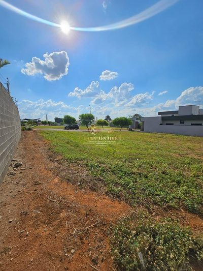 Terreno, 305 m² - Foto 2
