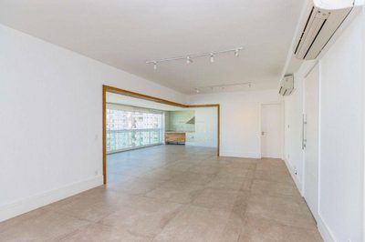 Apartamento, 3 quartos, 157 m² - Foto 3