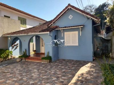 Casa, 3 quartos, 200 m² - Foto 1