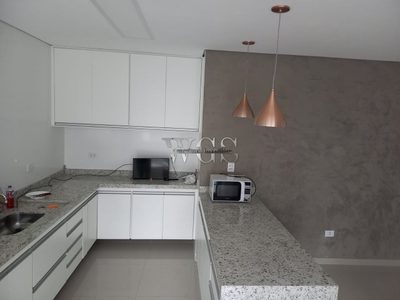 Sobrado, 3 quartos, 229 m² - Foto 1