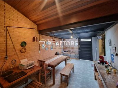 Casa, 3 quartos, 200 m² - Foto 3