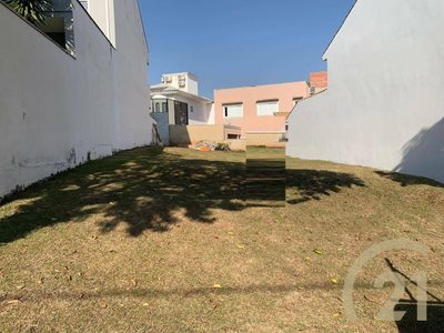 Loteamento e Condomínio, 250 m² - Foto 1