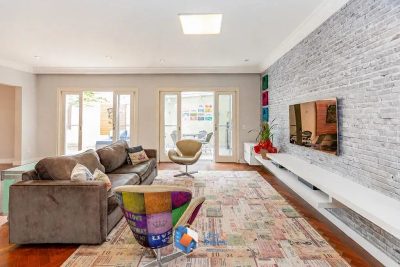 Casa, 4 quartos, 247 m² - Foto 1