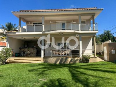Casa, 3 quartos, 276 m² - Foto 1