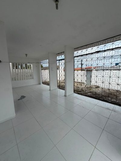 Casa, 3 quartos, 220 m² - Foto 3