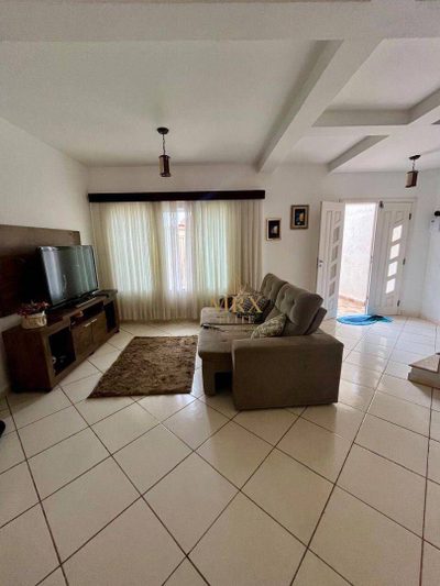 Casa, 3 quartos, 156 m² - Foto 4