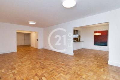 Apartamento, 3 quartos, 229 m² - Foto 2