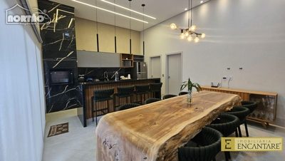 Casa, 3 quartos, 162 m² - Foto 2