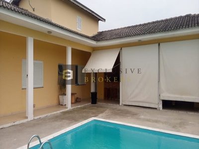 Casa, 3 quartos, 286 m² - Foto 1