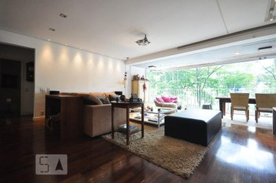 Apartamento, 3 quartos, 200 m² - Foto 2