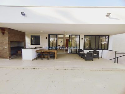 Casa, 3 quartos, 360 m² - Foto 2
