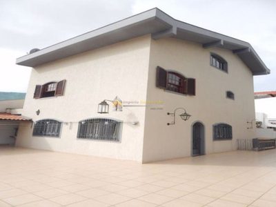 Sobrado, 4 quartos, 413 m² - Foto 1