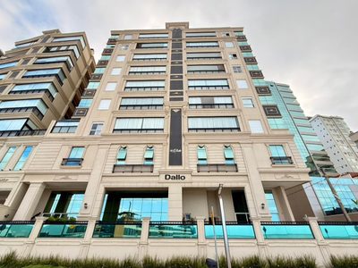 Apartamento, 4 quartos, 200 m² - Foto 1