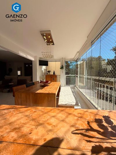 Apartamento, 3 quartos, 158 m² - Foto 1