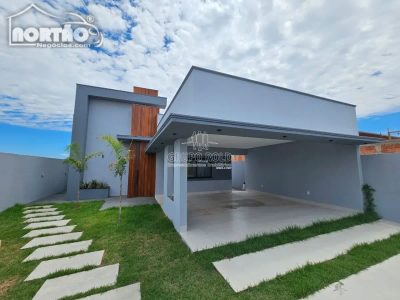 Casa, 4 quartos, 173 m² - Foto 1