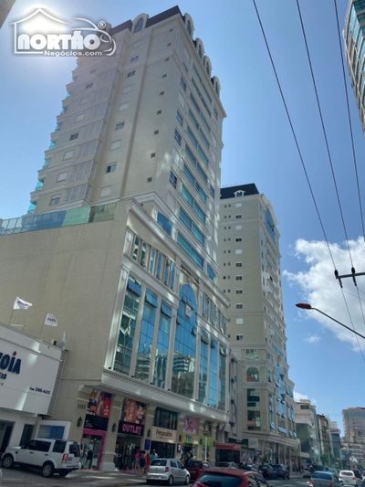 Casa, 4 quartos, 185 m² - Foto 1