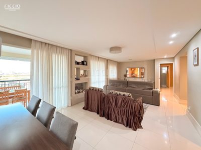Apartamento, 3 quartos, 194 m² - Foto 1