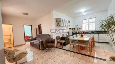 Casa, 5 quartos, 395 m² - Foto 1