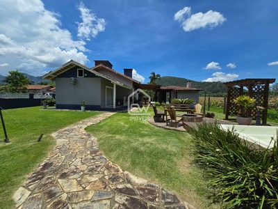 Casa, 4 quartos, 1100 m² - Foto 1