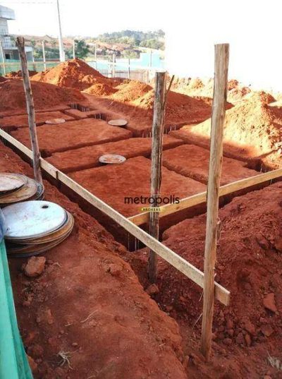 Loteamento e Condomínio, 300 m² - Foto 1