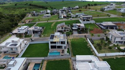 Loteamento e Condomínio, 540 m² - Foto 1