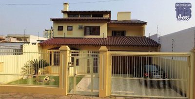 Casa, 4 quartos, 342 m² - Foto 1