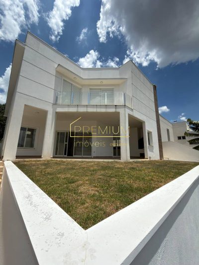 Casa, 4 quartos, 330 m² - Foto 1