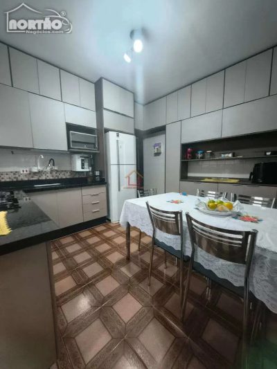 Casa, 4 quartos, 140 m² - Foto 4