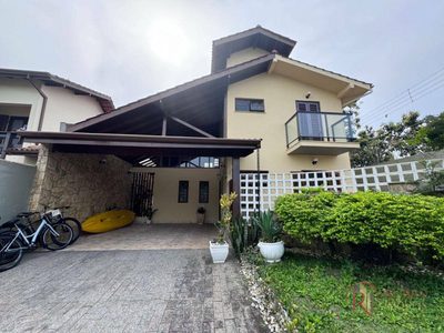 Sobrado, 4 quartos, 220 m² - Foto 2